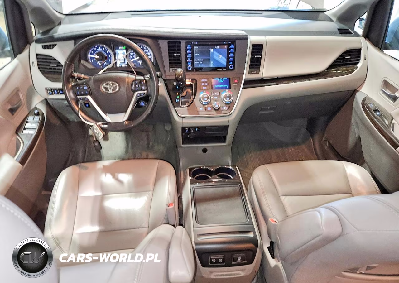 2018 Toyota Sienna Xle 7-Passenger VIN:5TDDZ3DC2JS201880 - 8