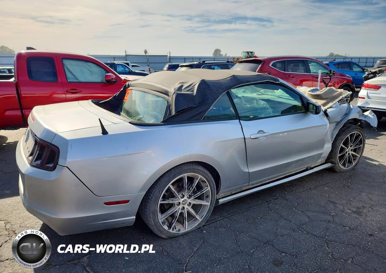 2014 Ford Mustang VIN:1ZVBP8EMXE5234118 - 3
