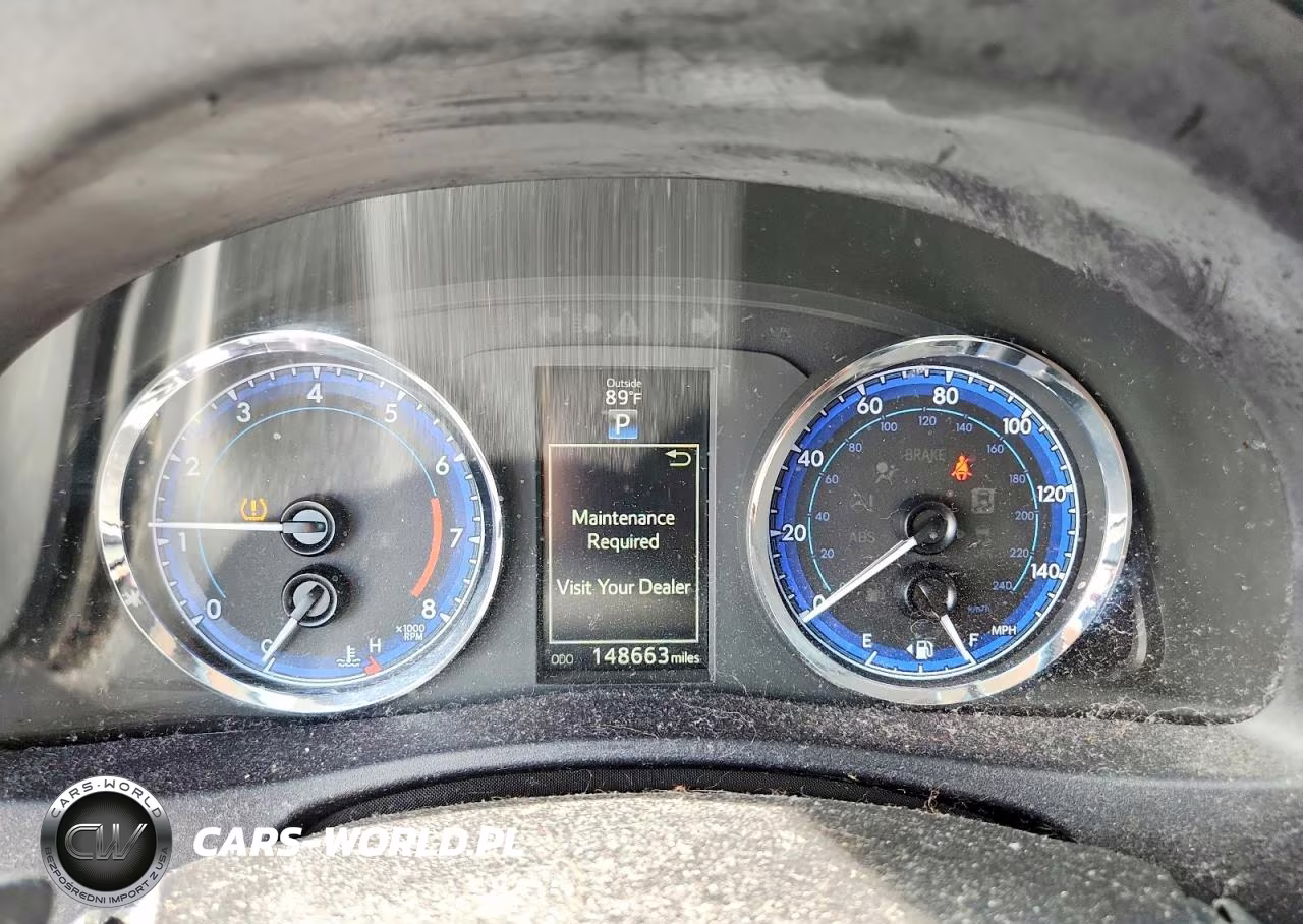 2018 Toyota Corolla Se VIN:2T1BURHE6JC079702 - 9