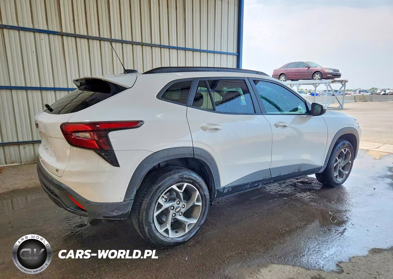 2025 Chevrolet Trax 1Lt VIN:KL77LHEP1SC219994 - 3