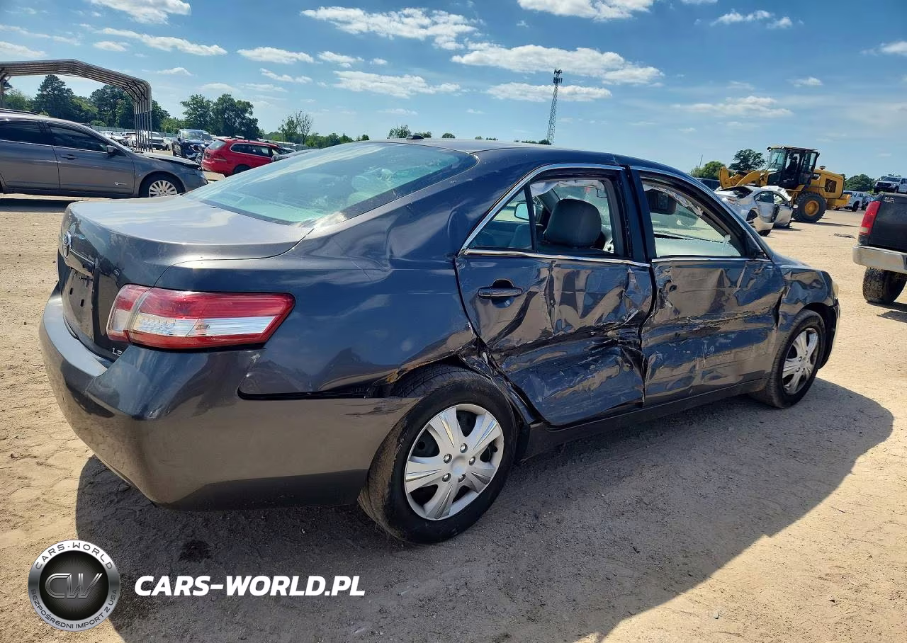 2011 Toyota Camry Le VIN:4T4BF3EK8BR094743 - 3