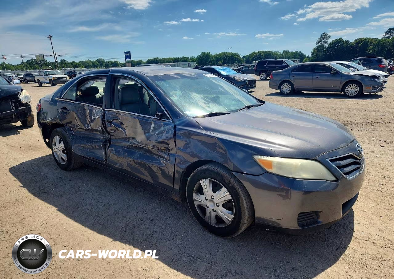 2011 Toyota Camry Le VIN:4T4BF3EK8BR094743 - 4