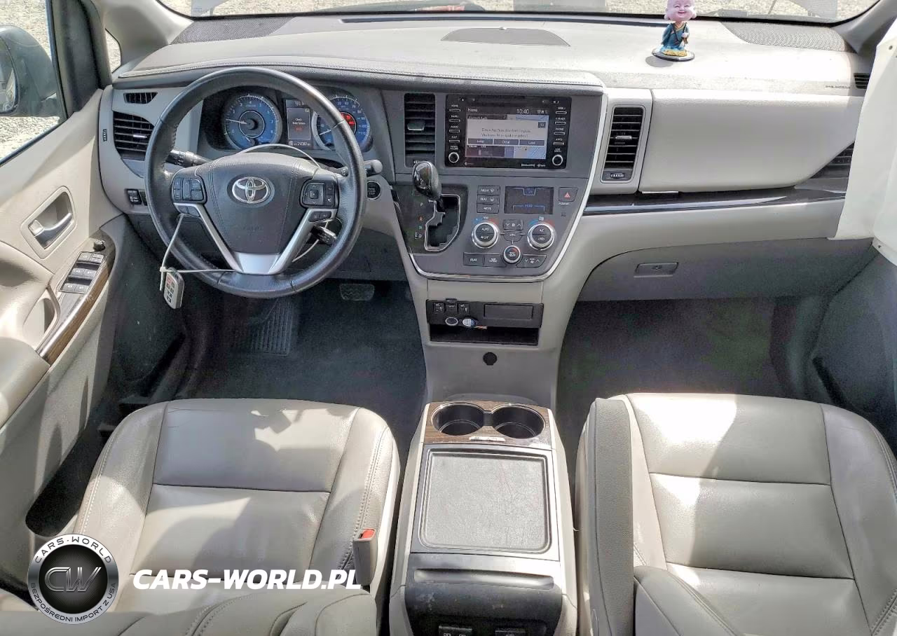 2018 Toyota Sienna Xle 8-Passenger VIN:5TDYZ3DC8JS933478 - 8