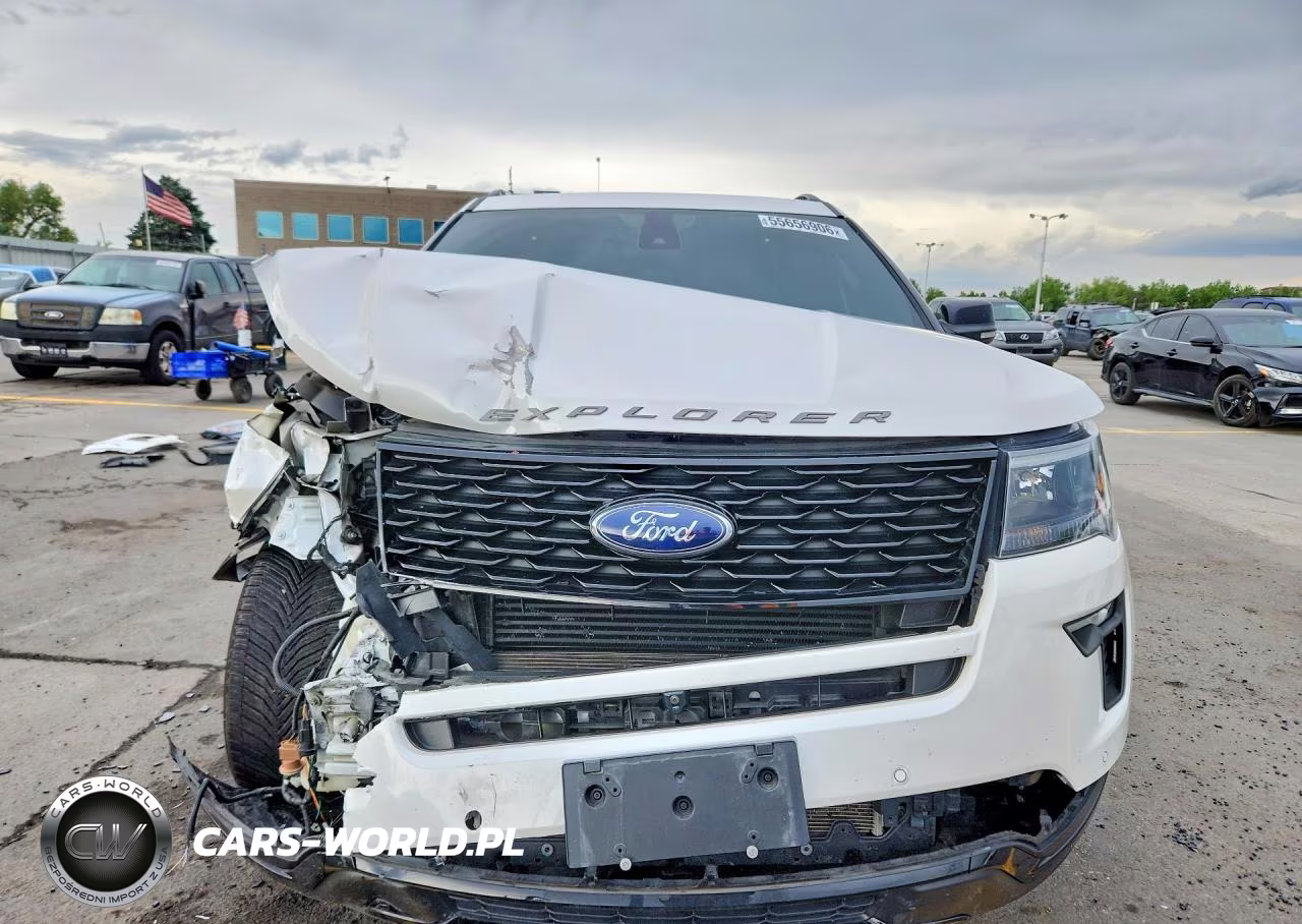 2018 Ford Explorer Sport VIN:1FM5K8GT5JGC86205 - 5