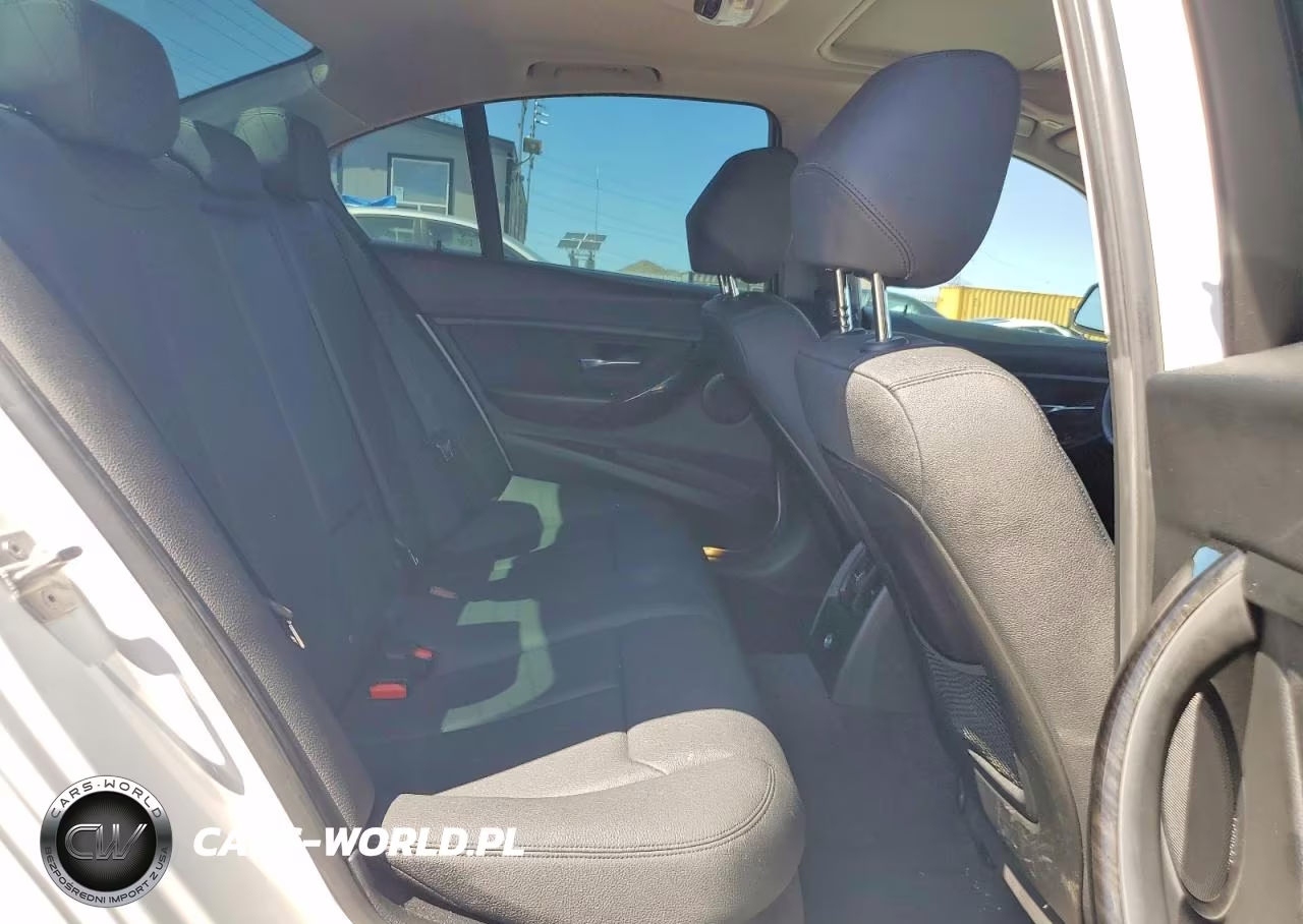 2018 BMW 320 I VIN:WBA8E1G59JNU91004 - 10