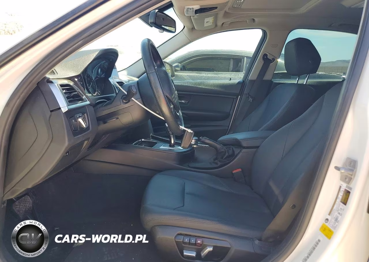 2018 BMW 320 I VIN:WBA8E1G59JNU91004 - 7