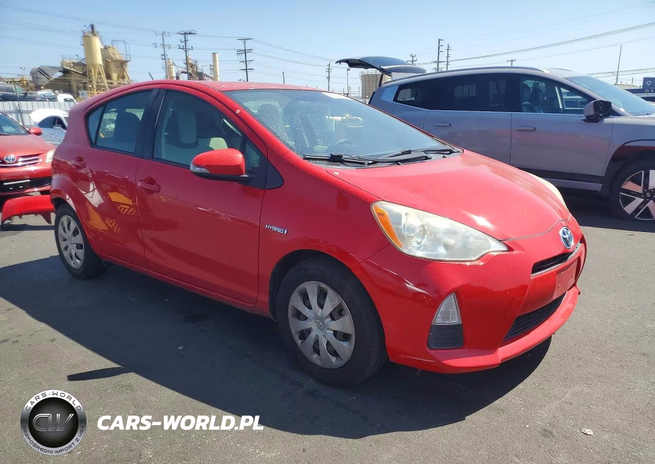 2012 Toyota Prius C One VIN:JTDKDTB3XC1524289 - 4