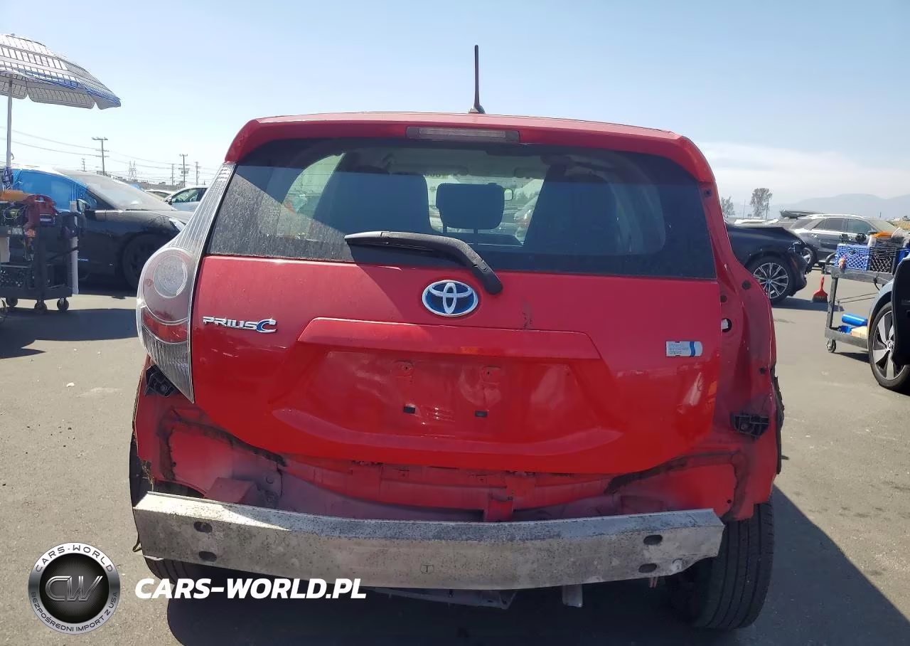 2012 Toyota Prius C One VIN:JTDKDTB3XC1524289 - 6