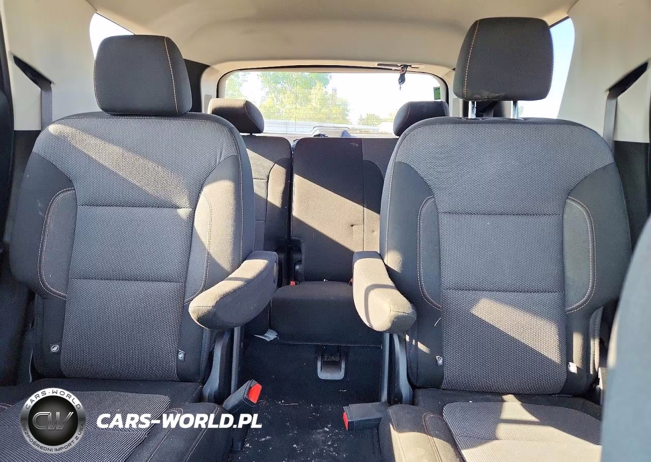 2019 Chevrolet Traverse Lt VIN:1GNERGKW5KJ277575 - 10