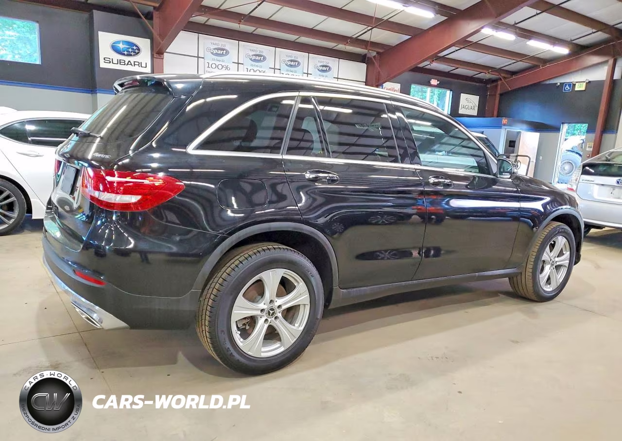 2018 Mercedes-Benz Glc 300 4Matic VIN:WDC0G4KB7JV097231 - 3