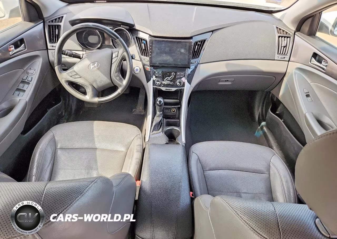 2012 Hyundai Sonata Hybrid VIN:KMHEC4A45CA022687 - 8