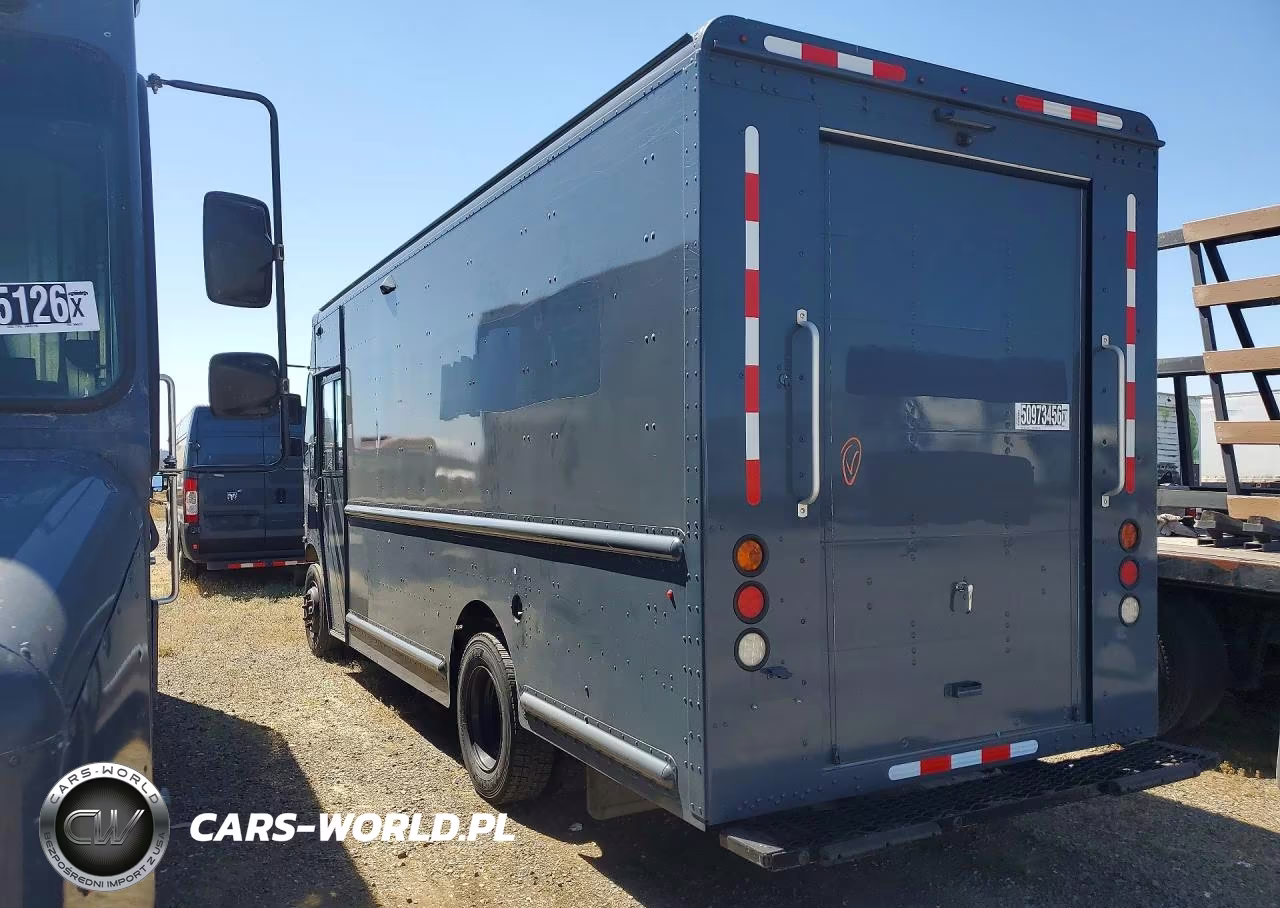 2021 Freightliner Chassis M Line Walk-In Van VIN:4UZAC2GA4MCMM9252 - 2