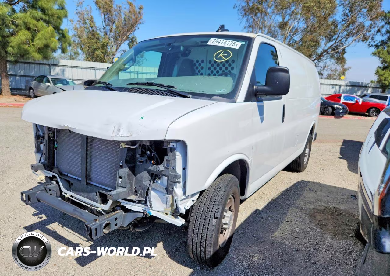 2024 Chevrolet Express G2500 – zdjęcie 1 z 13