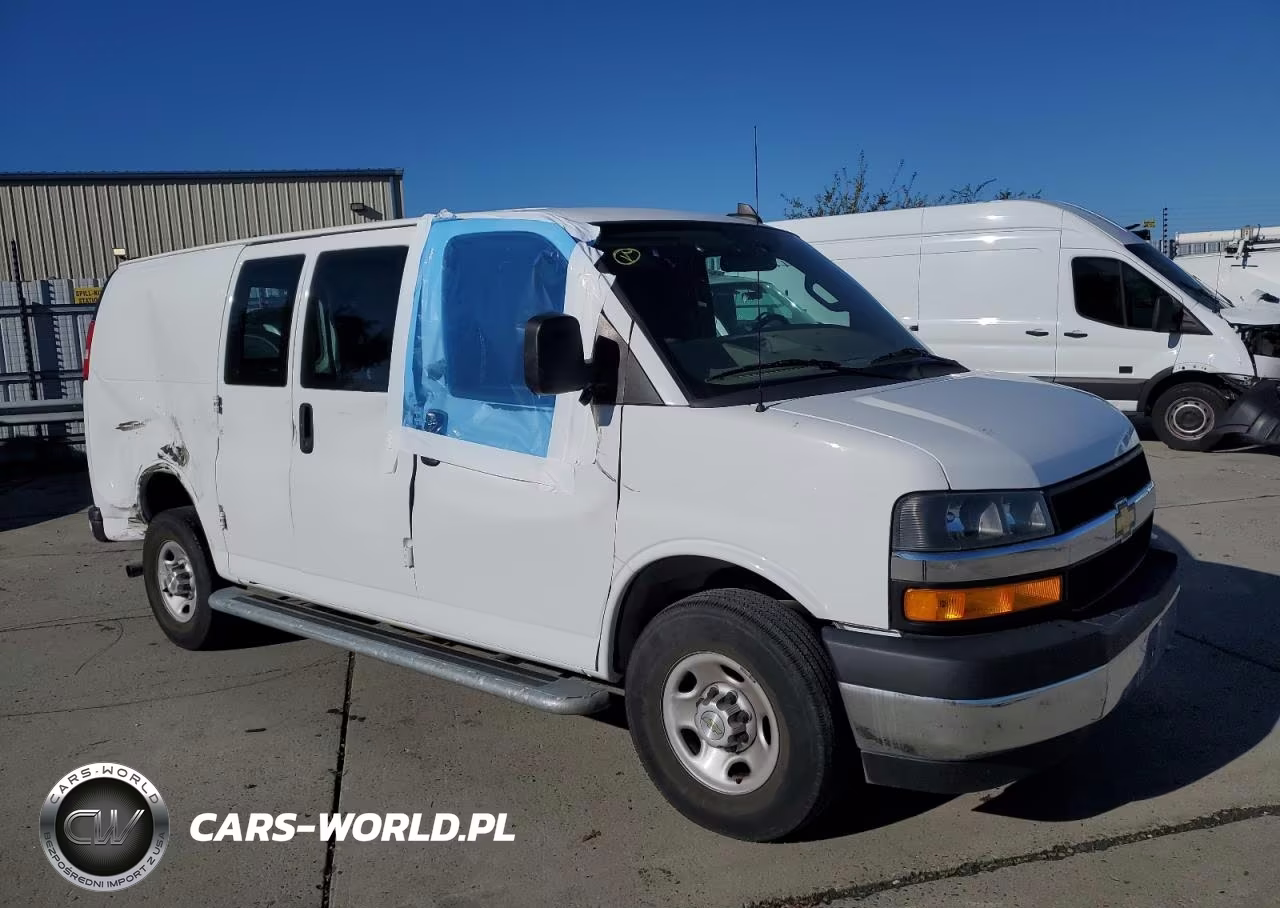 2023 Chevrolet Express 2500 Delivery Van VIN:1GCWGAFP8P1127759 - 4