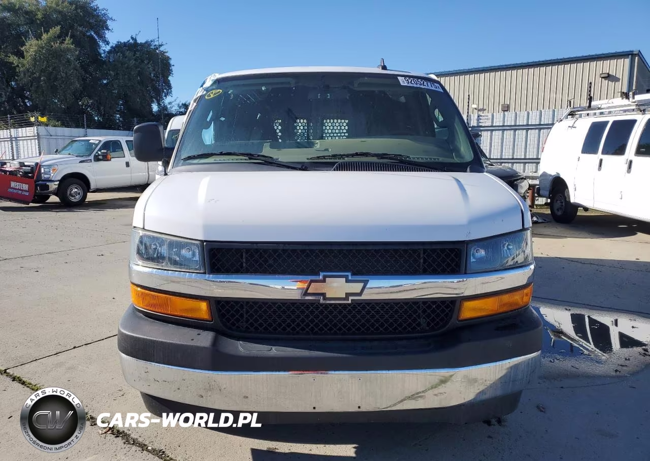 2023 Chevrolet Express 2500 Delivery Van VIN:1GCWGAFP8P1127759 - 5