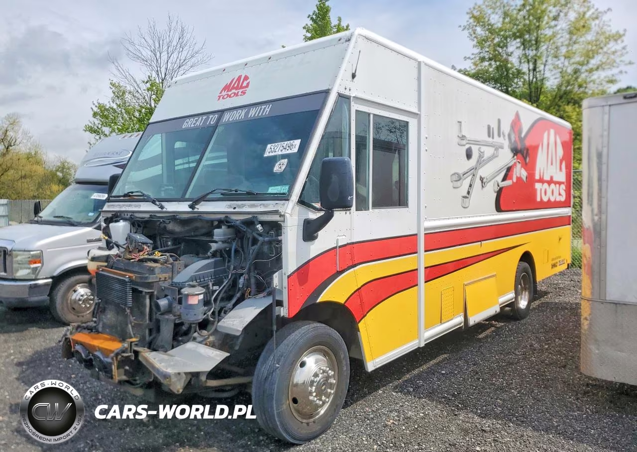 2016 Ford F59 Delivery Truck