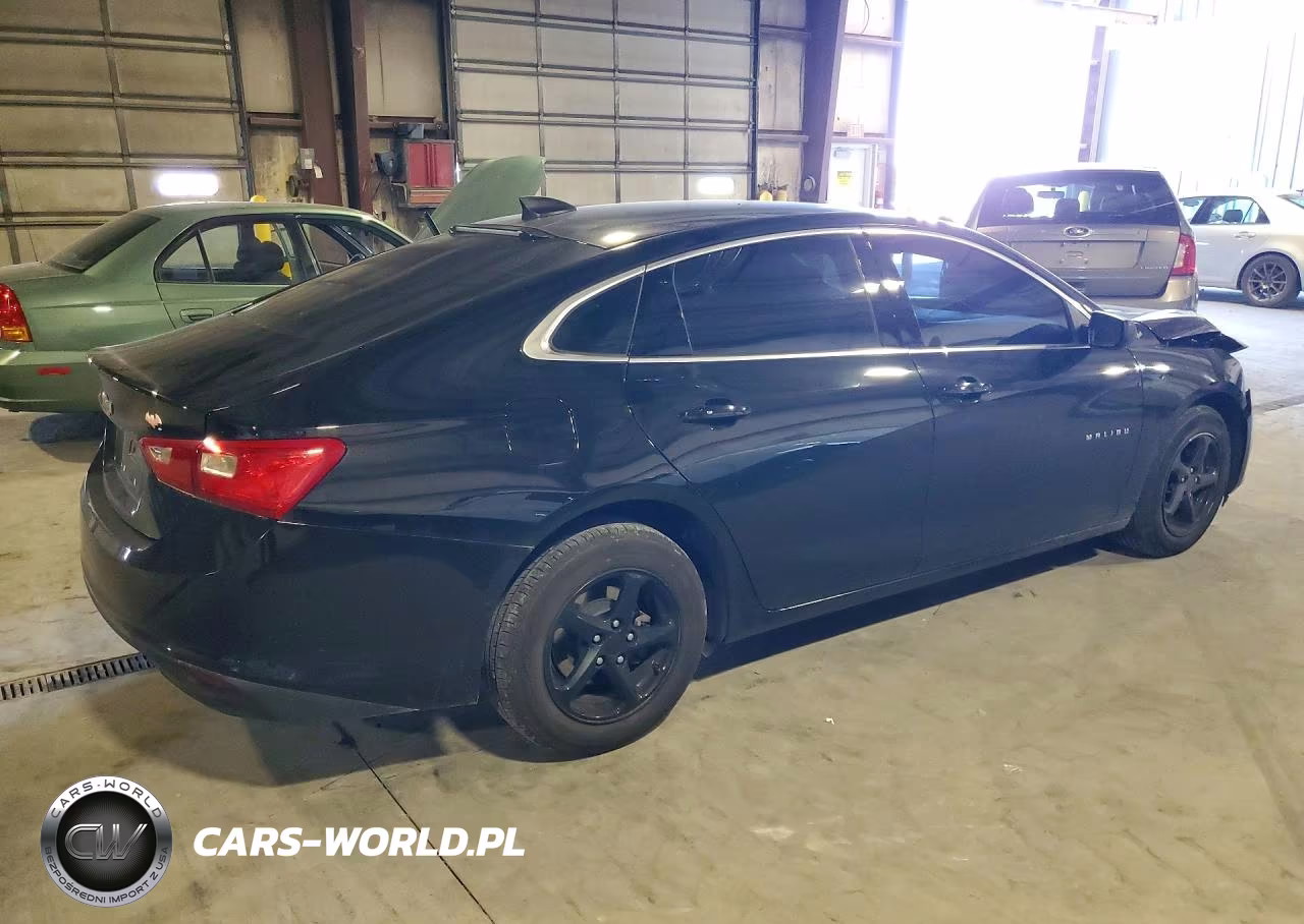 2018 Chevrolet Malibu Ls VIN:1G1ZB5ST2JF193040 - 3