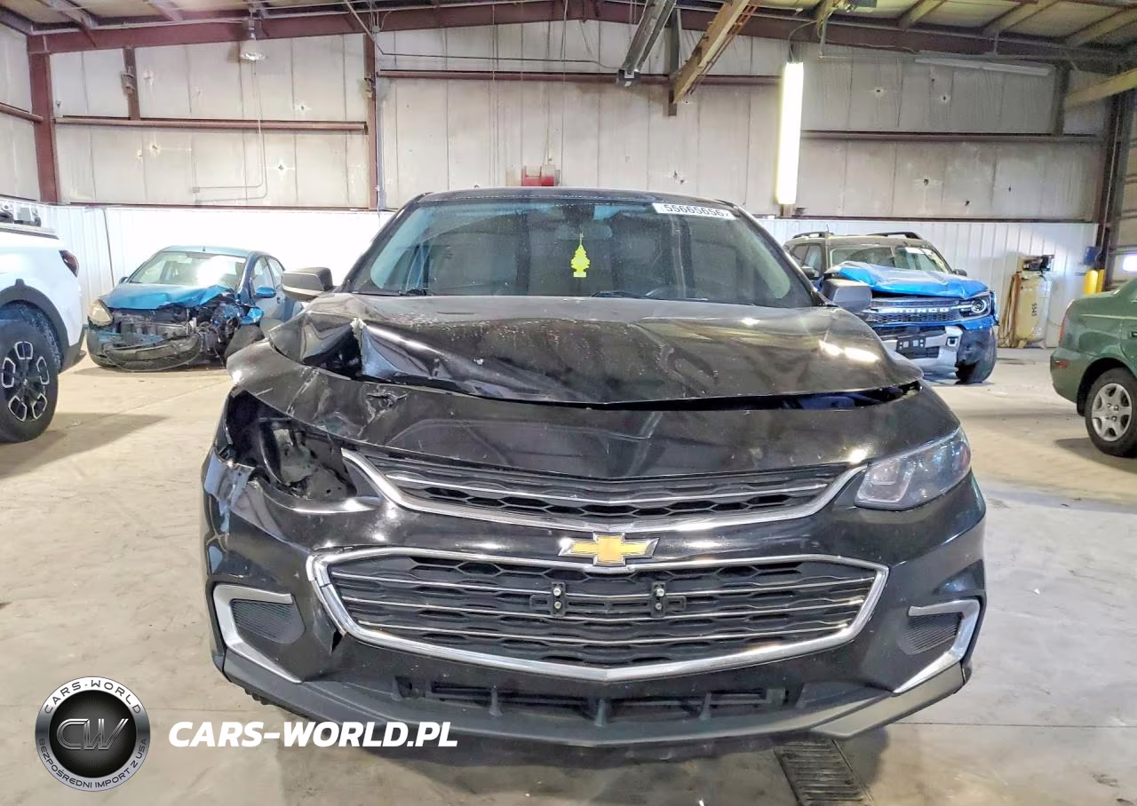 2018 Chevrolet Malibu Ls VIN:1G1ZB5ST2JF193040 - 5