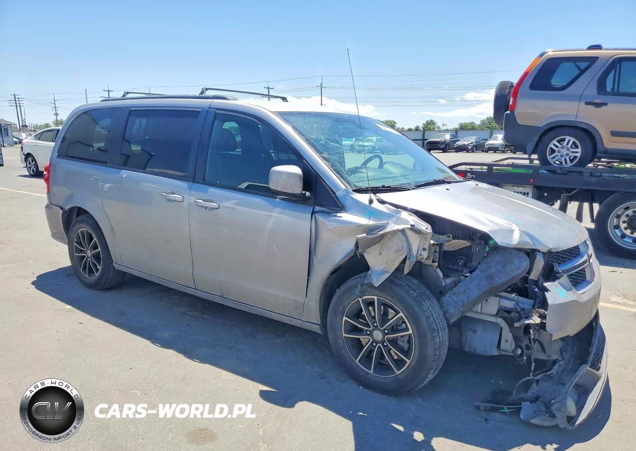 2019 Dodge Grand Caravan Gt VIN:2C4RDGEG5KR520570 - 4