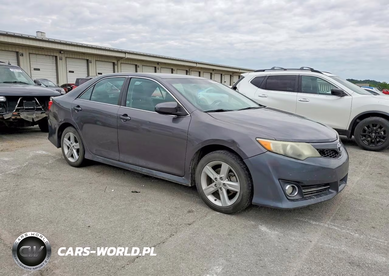 2013 Toyota Camry Se VIN:4T1BF1FK5DU686312 - 4