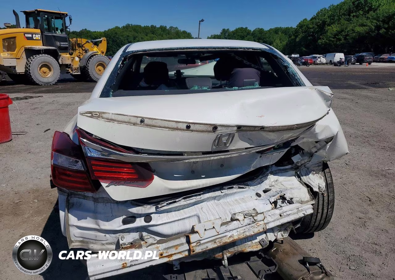 2016 Honda Accord Sport VIN:1HGCR2F60GA087365 - 6