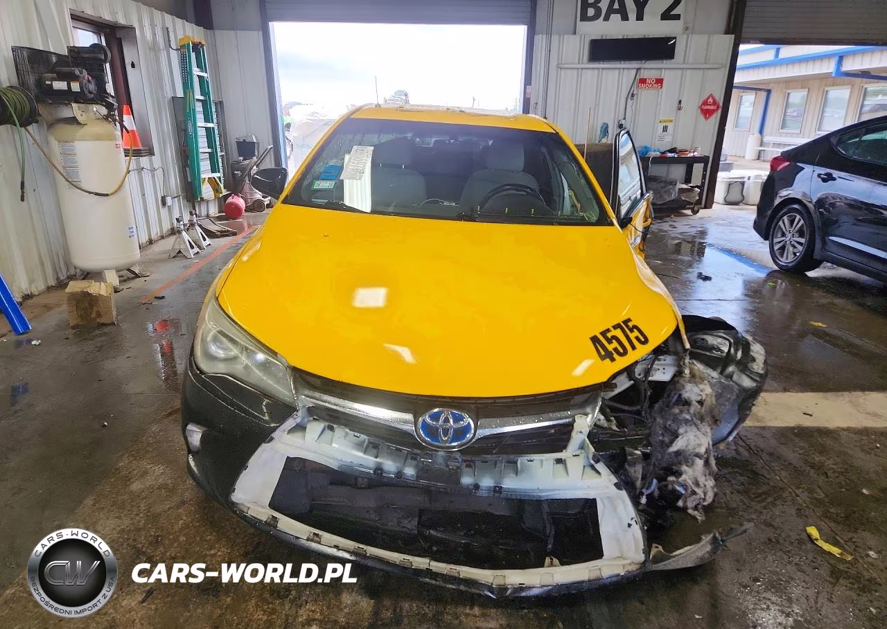 2015 Toyota Camry Hybrid Le VIN:4T1BD1FK9FU172813 - 5