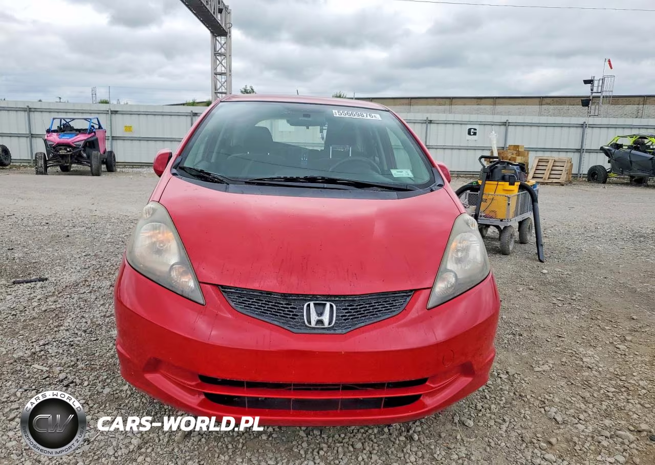 2012 Honda Fit VIN:JHMGE8H39CS007789 - 5
