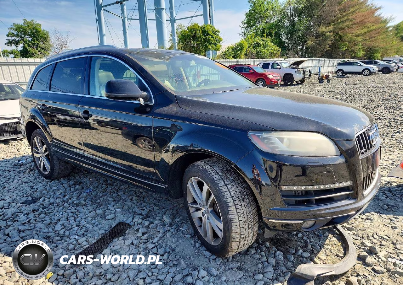 2014 Audi Q7 Premium Plus VIN:WA1LMAFEXED008840 - 4