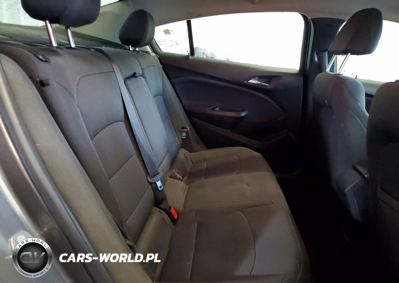 2018 Chevrolet Cruze Lt VIN:1G1BE5SM6J7224642 - 10