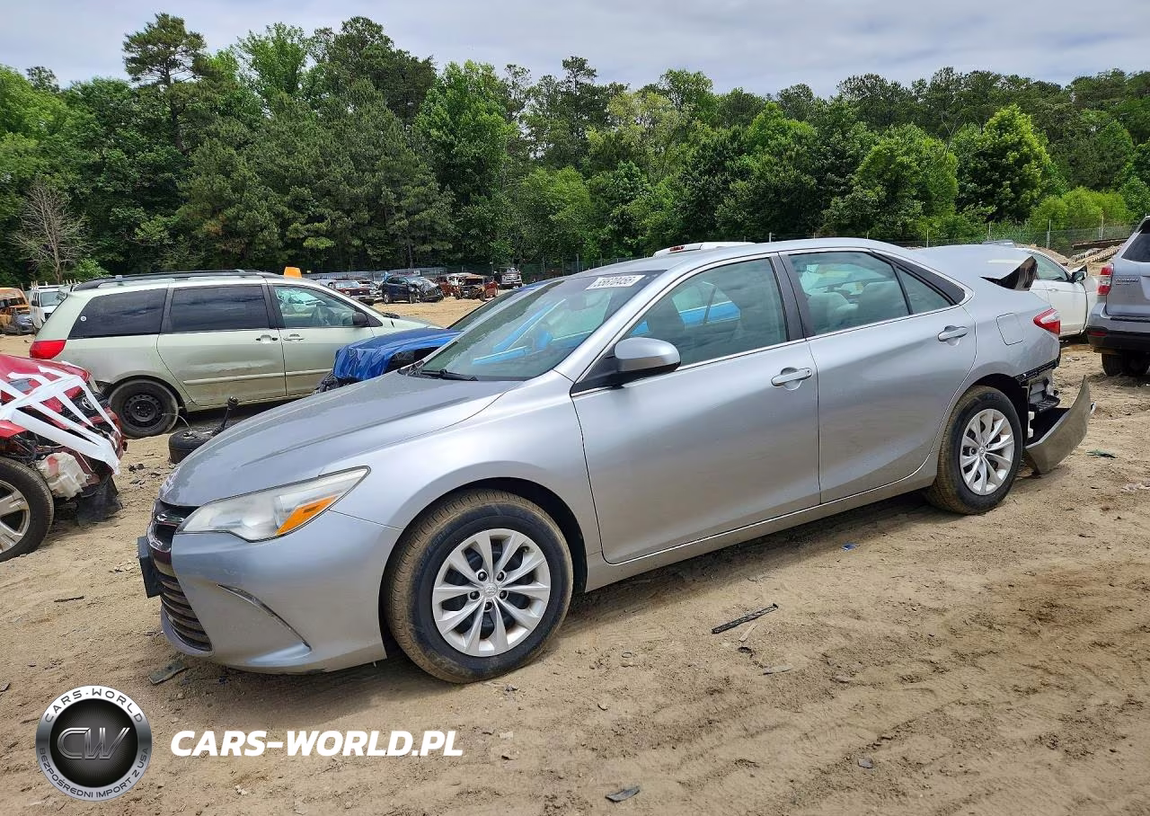 2017 Toyota Camry Le – zdjęcie 1 z 12