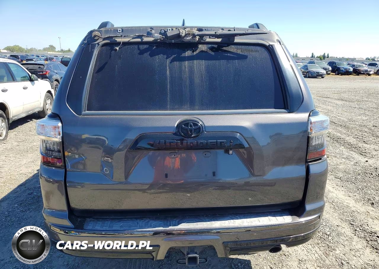 2019 Toyota 4Runner Limited Nightshade VIN:JTEBU5JR8K5711681 - 6