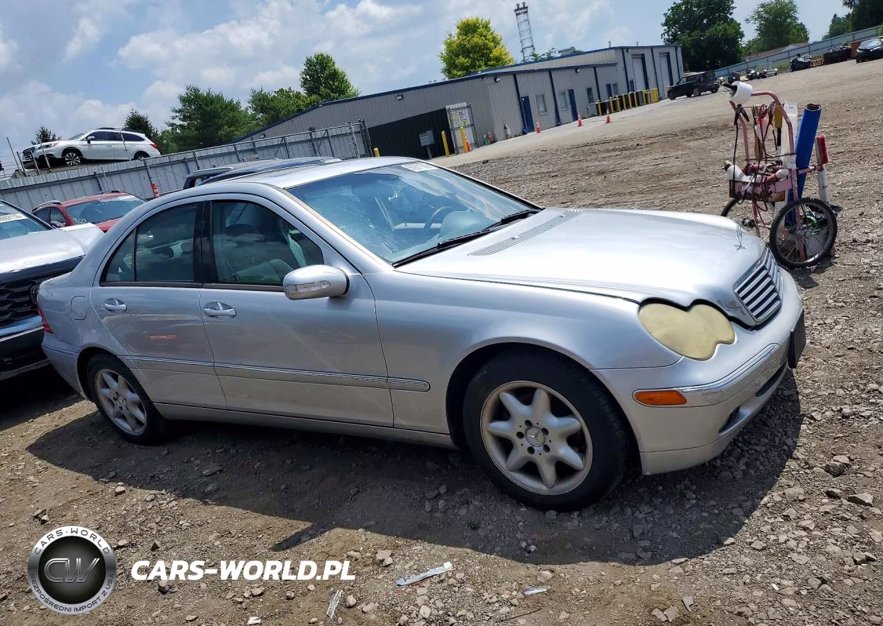 2004 Mercedes-Benz C 240 VIN:WDBRF61J04F549263 - 4