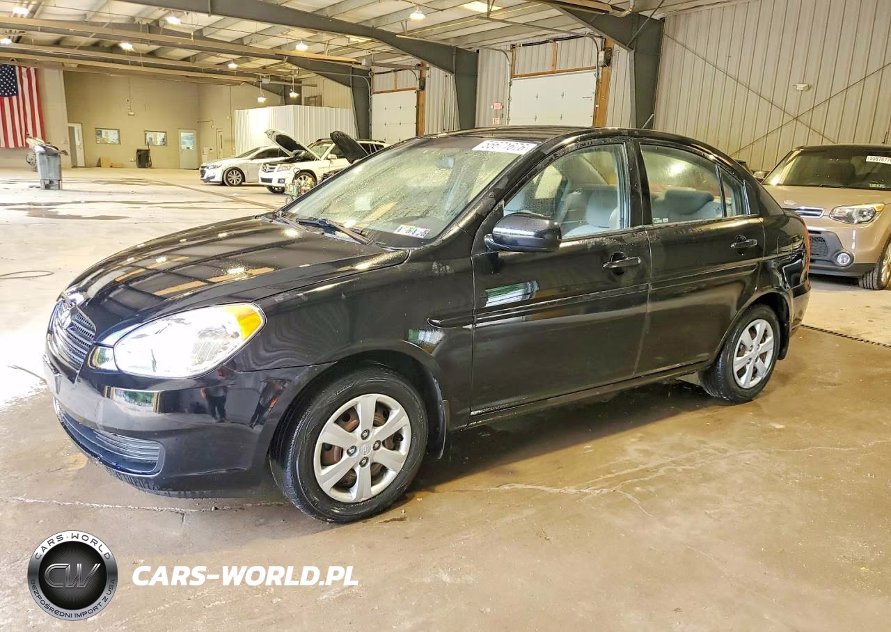 2011 HYUNDAI ACCENT GLS