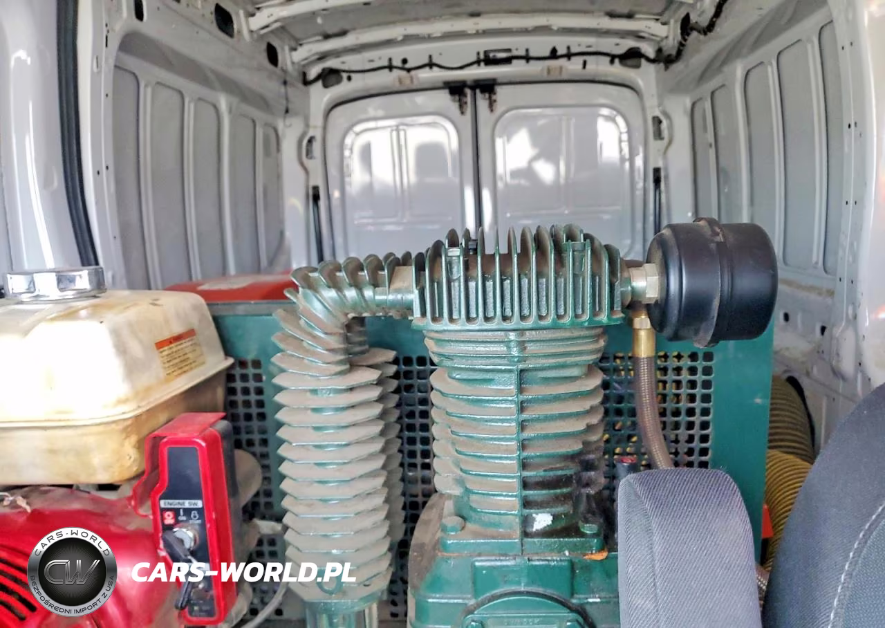 2023 Ford Transit T-250 VIN:1FTBR1C81PKA70434 - 10