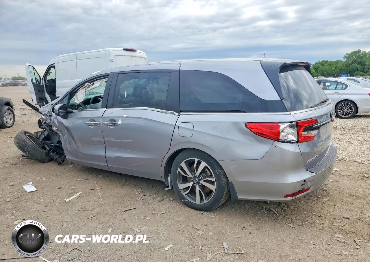 2023 Honda Odyssey Touring VIN:5FNRL6H87PB046027 - 2