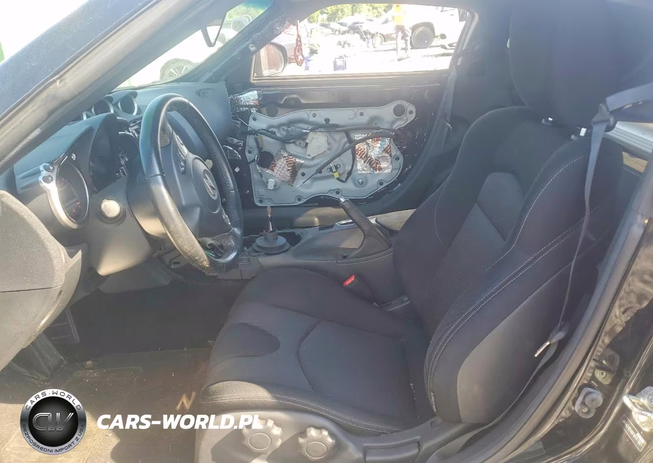 2015 Nissan 370Z Base VIN:JN1AZ4EHXFM441901 - 7