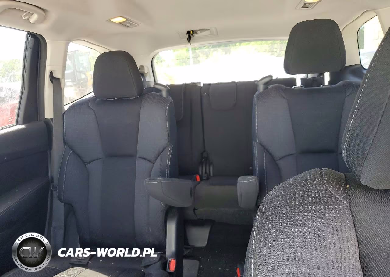2019 Subaru Ascent Premium VIN:4S4WMAFD8K3450233 - 10