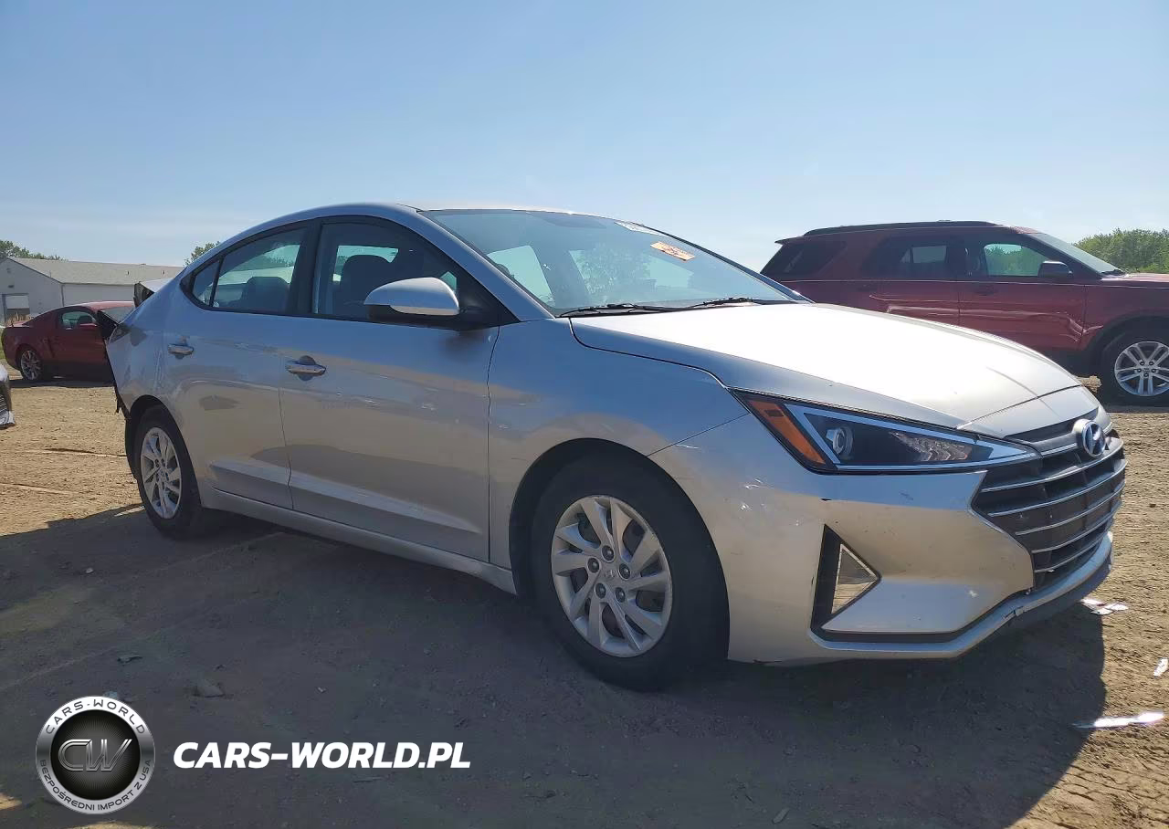 2019 Hyundai Elantra Se VIN:5NPD74LF3KH436867 - 4