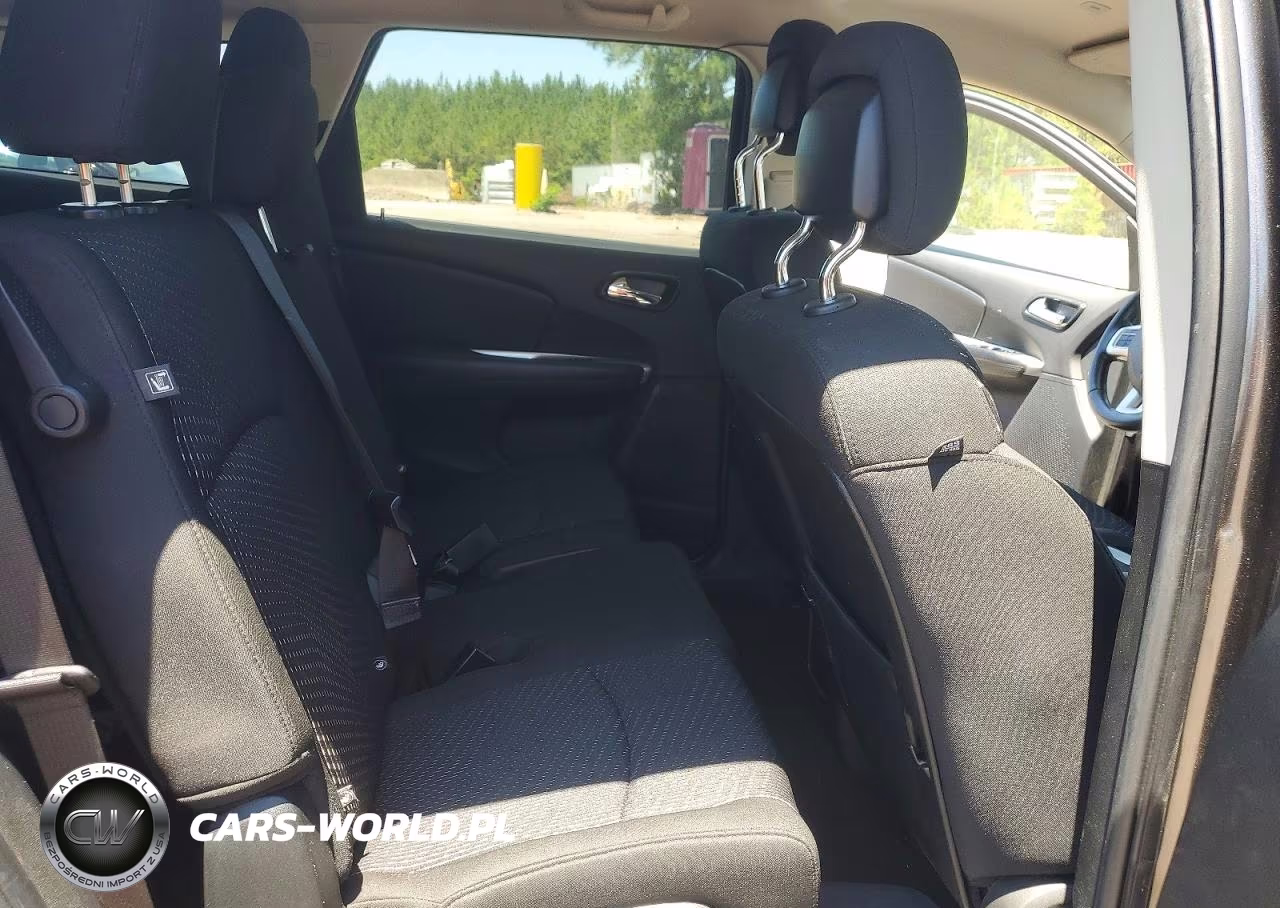 2020 Dodge Journey Se VIN:3C4PDCABXLT259218 - 10