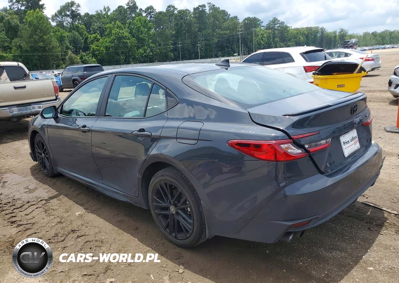 2026 Toyota Camry Se VIN:4T1DAACK4TU671360 - 2