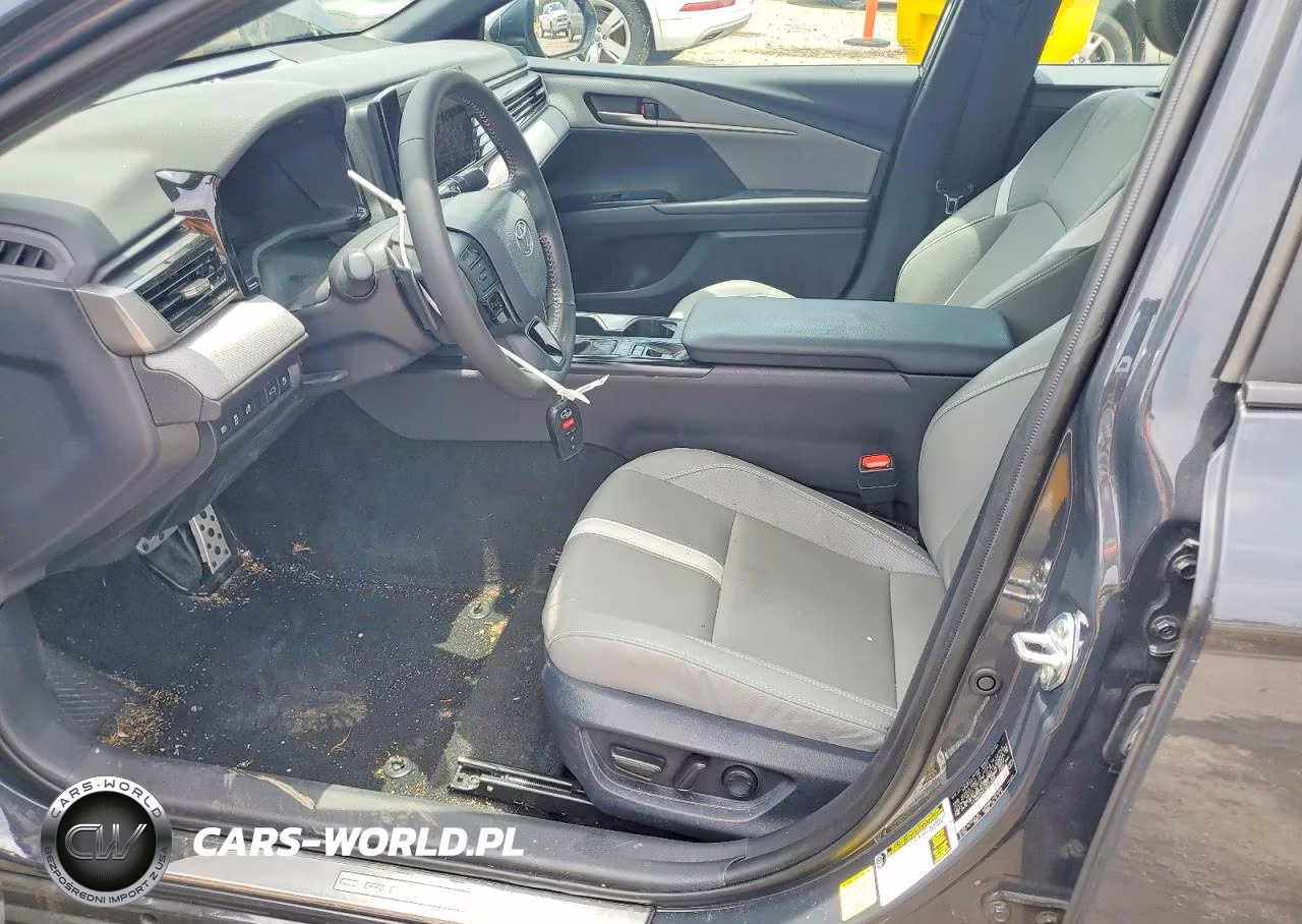 2026 Toyota Camry Se VIN:4T1DAACK4TU671360 - 7