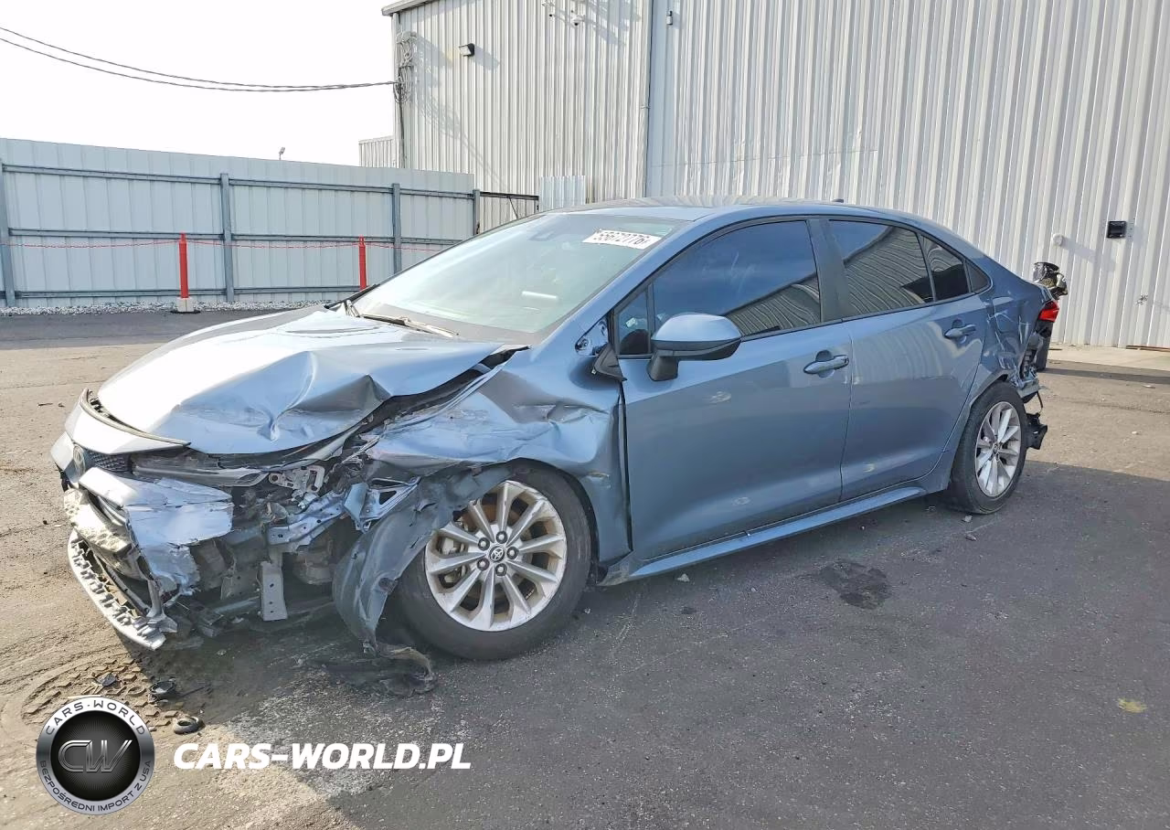 2021 Toyota Corolla Le – zdjęcie 1 z 13