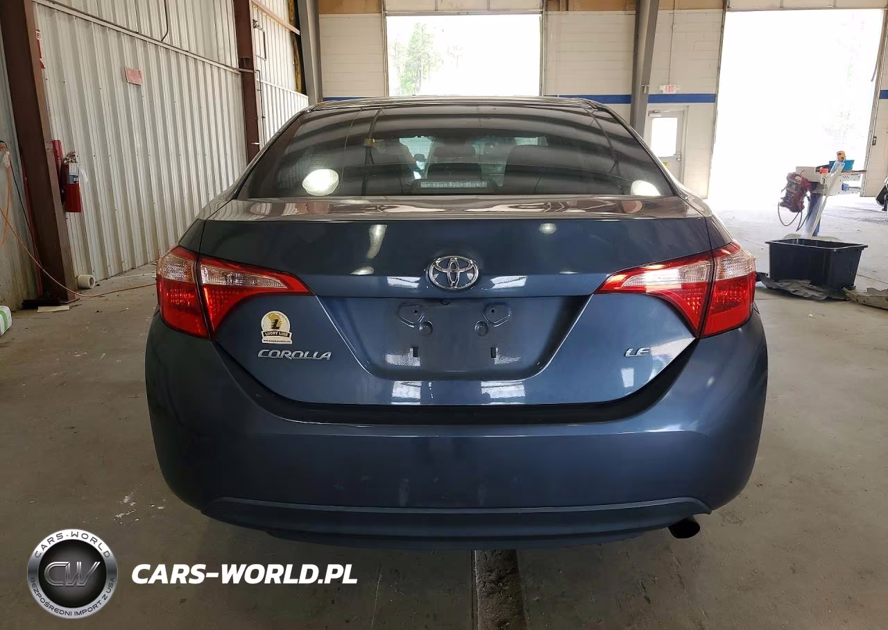 2017 Toyota Corolla Le VIN:2T1BURHE3HC886107 - 6