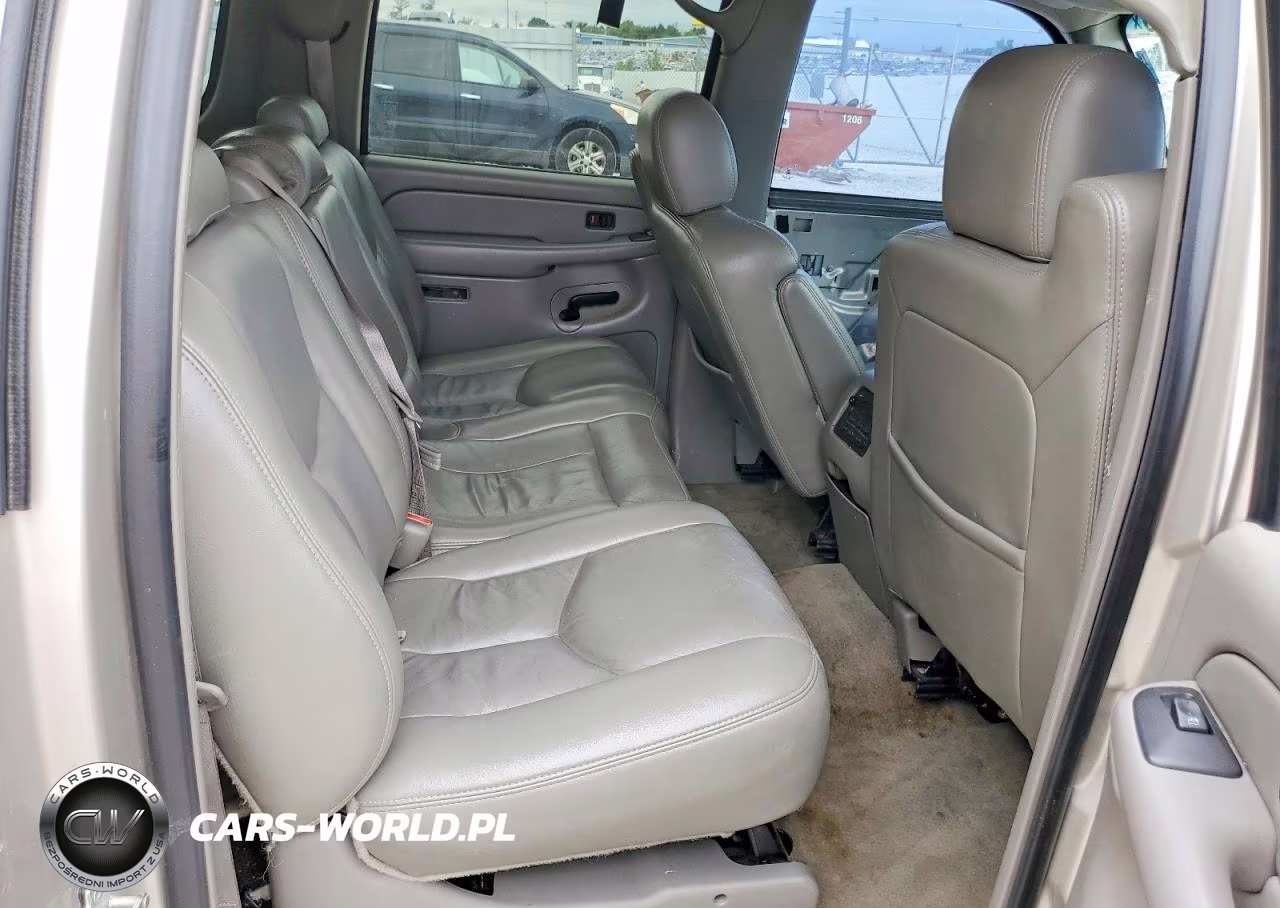 2005 Chevrolet Suburban K1500 VIN:3GNFK16Z55G109015 - 11