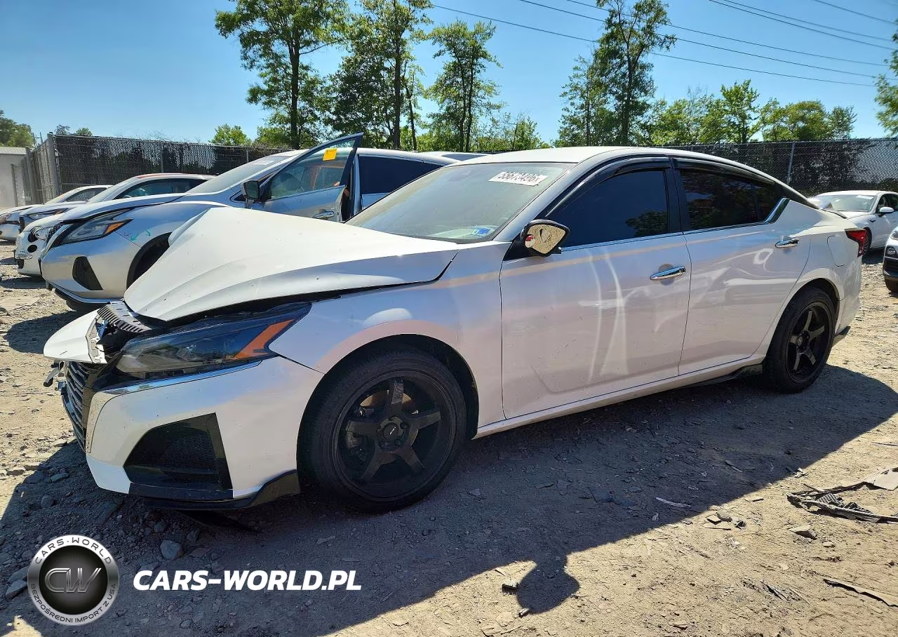 2023 Nissan Altima Sv – zdjęcie 1 z 12