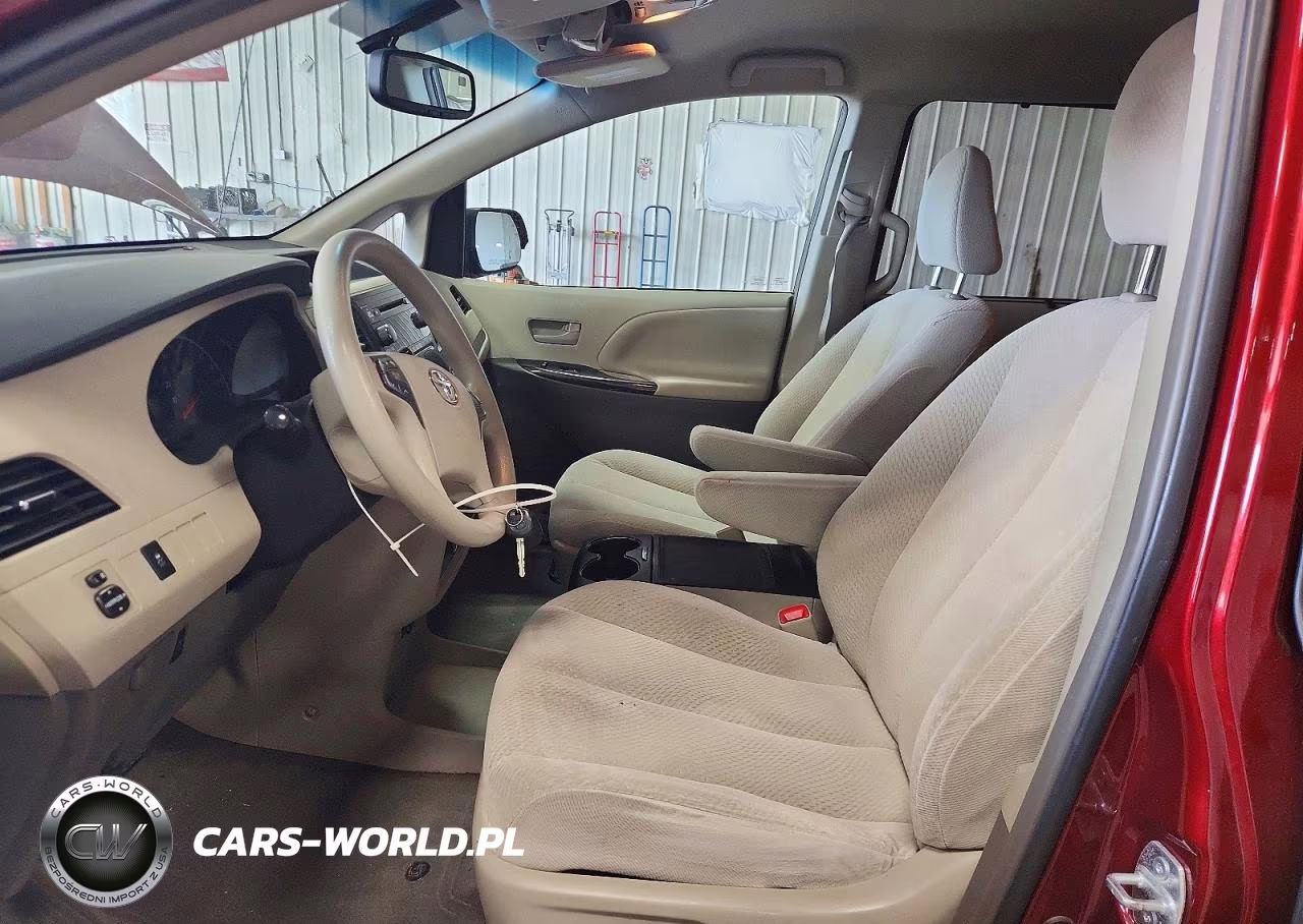 2013 Toyota Sienna Le VIN:5TDKK3DC9DS400425 - 7
