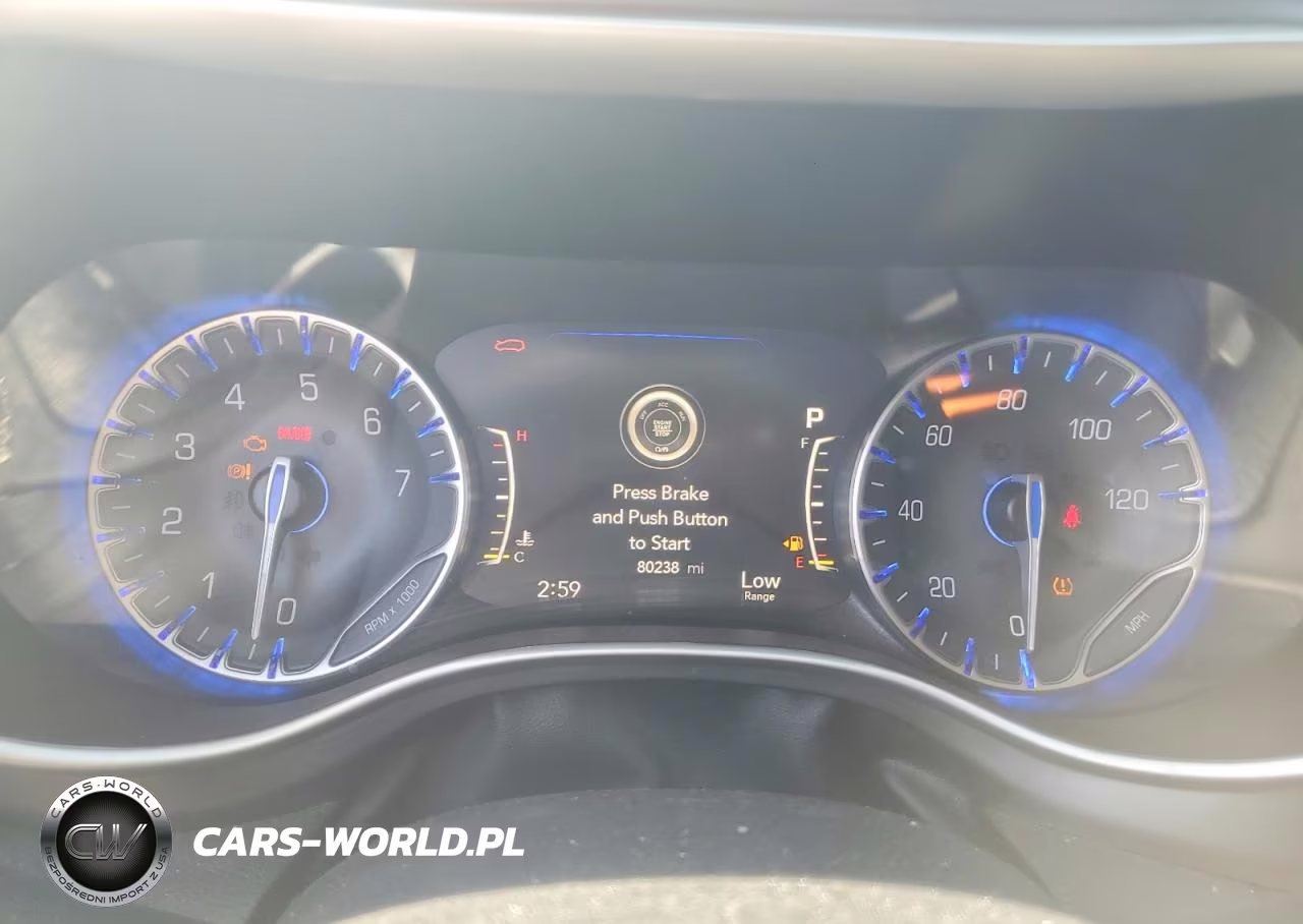 2023 Chrysler Pacifica Touring L VIN:2C4RC1BG6PR531024 - 9