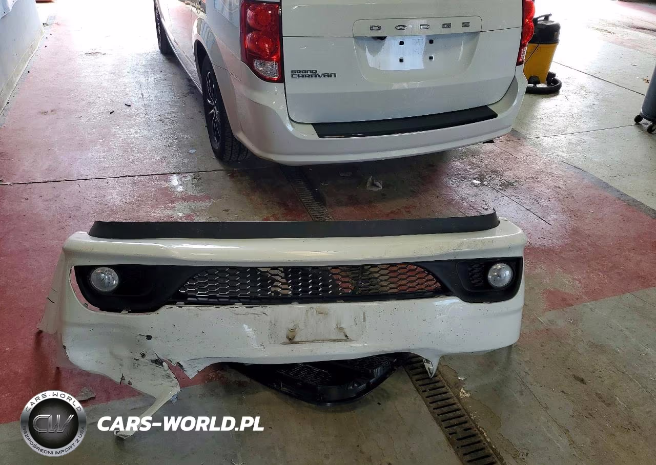 2018 Dodge Grand Caravan Sxt VIN:2C4RDGCG1JR216735 - 13
