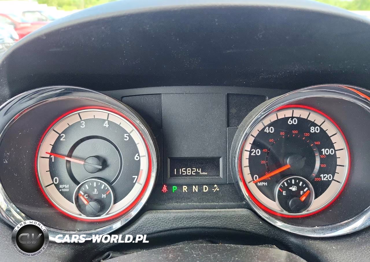 2018 Dodge Grand Caravan Sxt VIN:2C4RDGCG1JR216735 - 9