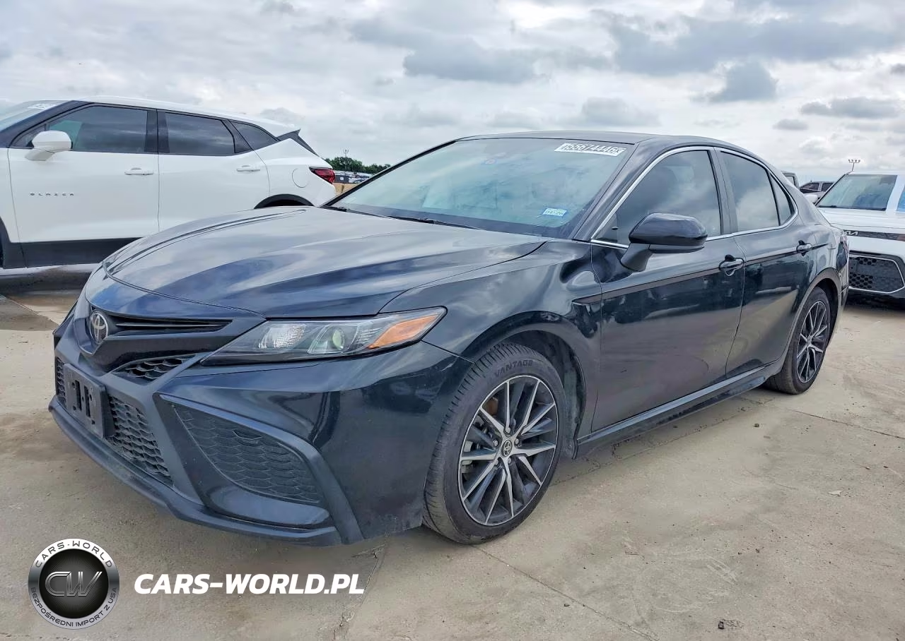 2021 Toyota Camry Se – zdjęcie 1 z 12